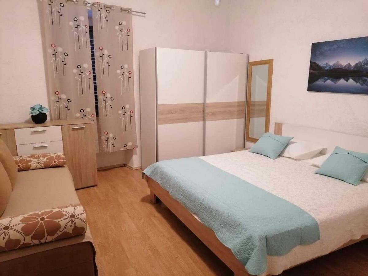 Apartman Miki Пула Екстер'єр фото